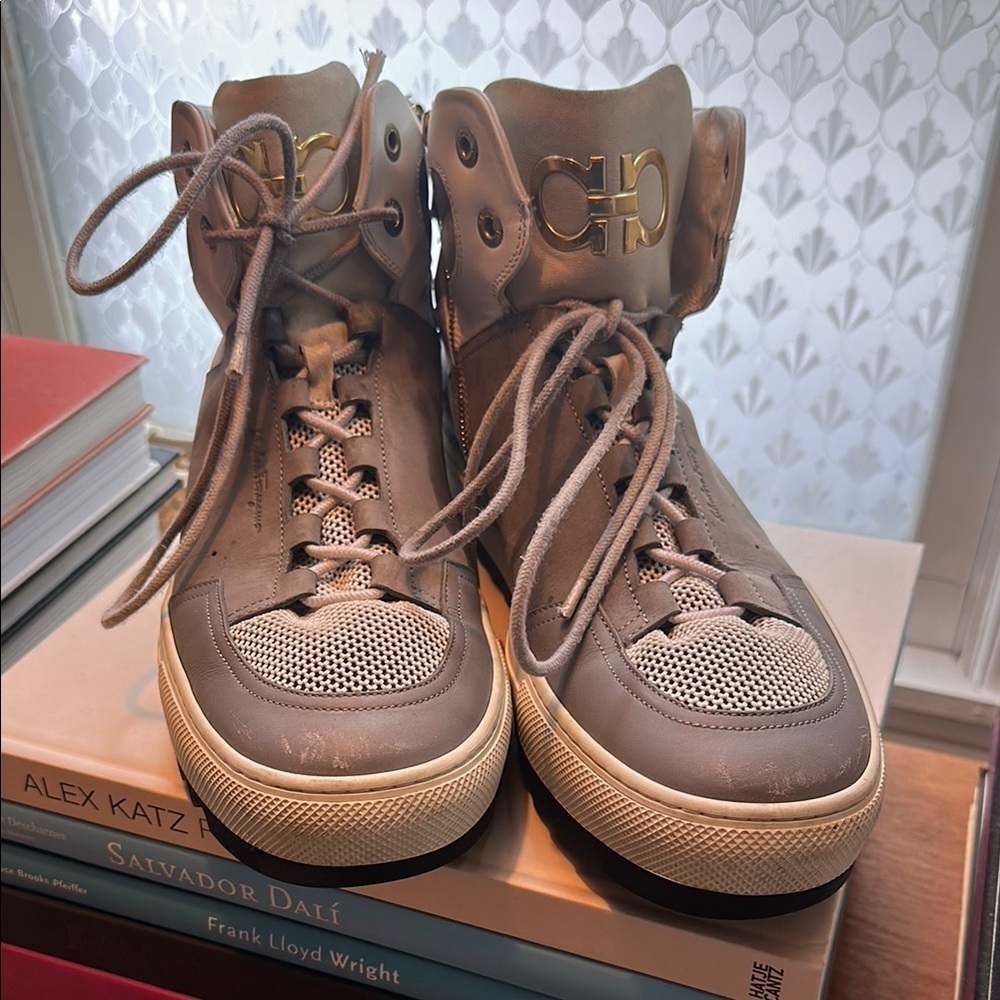 Salvatore Ferragamo Men's Grey High-Top Sneaker Boots